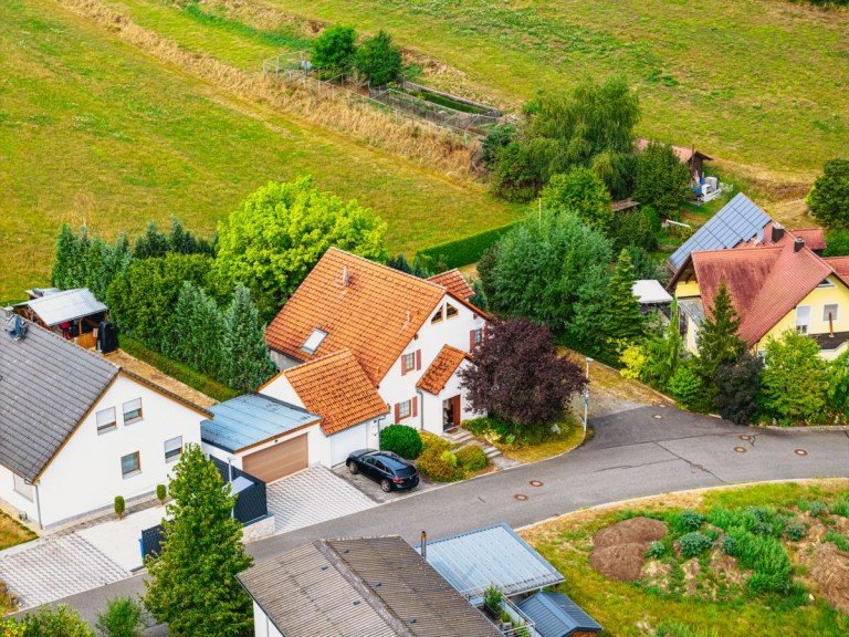 Au�enansicht Grafenw�hr Einfamilienhaus Ihr neues Familienzuhause - naturnah und zentral zugleich