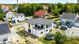 Hauptbild Ein Zuhause voller Licht, Raum und Möglichkeiten für die ganze Familie